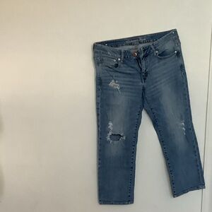 American Eagle Outfitters Blue Distressed Cropped Boyfriend jeans